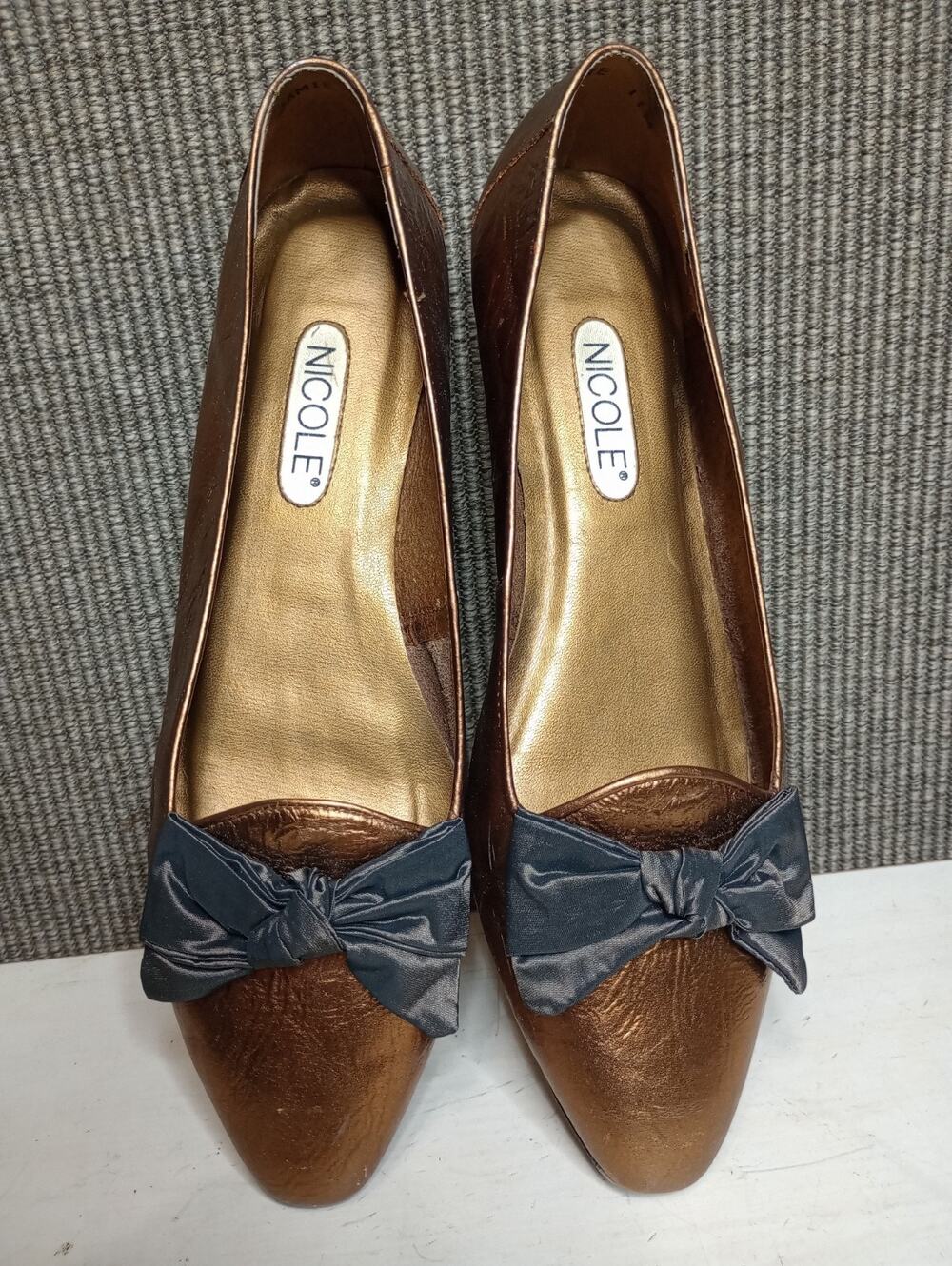 Nicole Copper Bow Slip-On Flats Round Toe Size 11